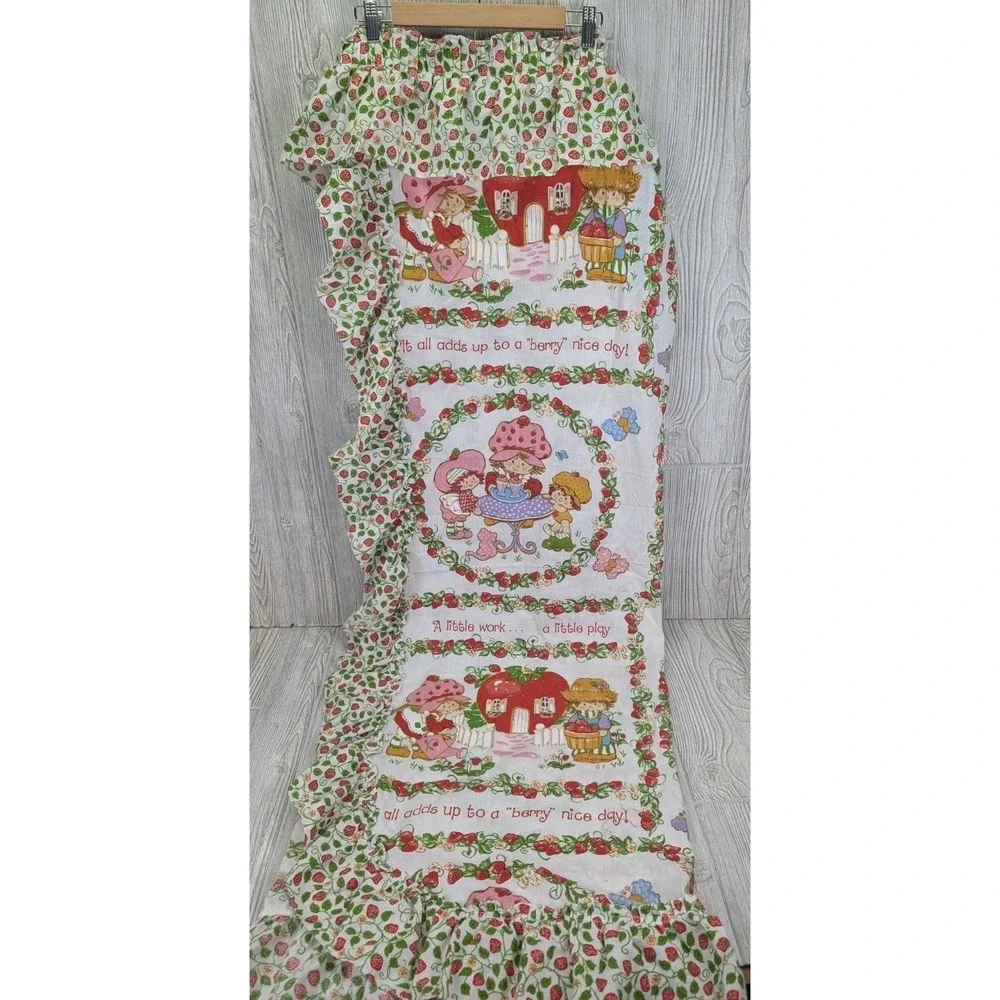 Vintage Strawberry Shortcake Curtains Pair 80s Ruffled American Greetings Long